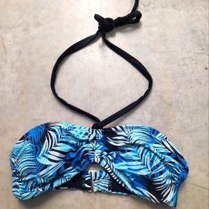 2 Time and Tru bikini bathing suit tops